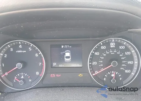 2021 Kia Forte Lxs z USA, uszkodzony, nr VIN 3KPF24AD4ME277261